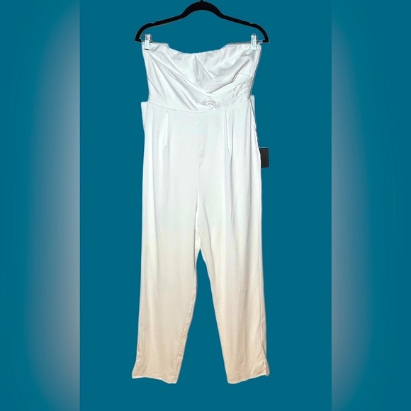 Beloved Bliss Ivory Strapless Slim Leg Bow Jumpsuit, Size Medium - Picture 5 of 15
